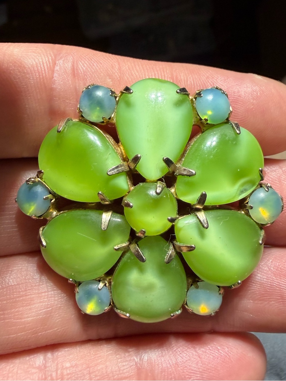 Vintage Gold Tone Green Floral Glass Cabochon Brooch